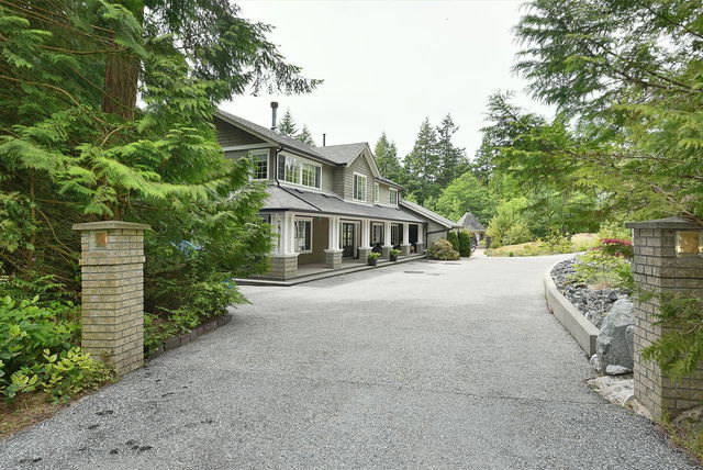 1377 Roberts Creek Road