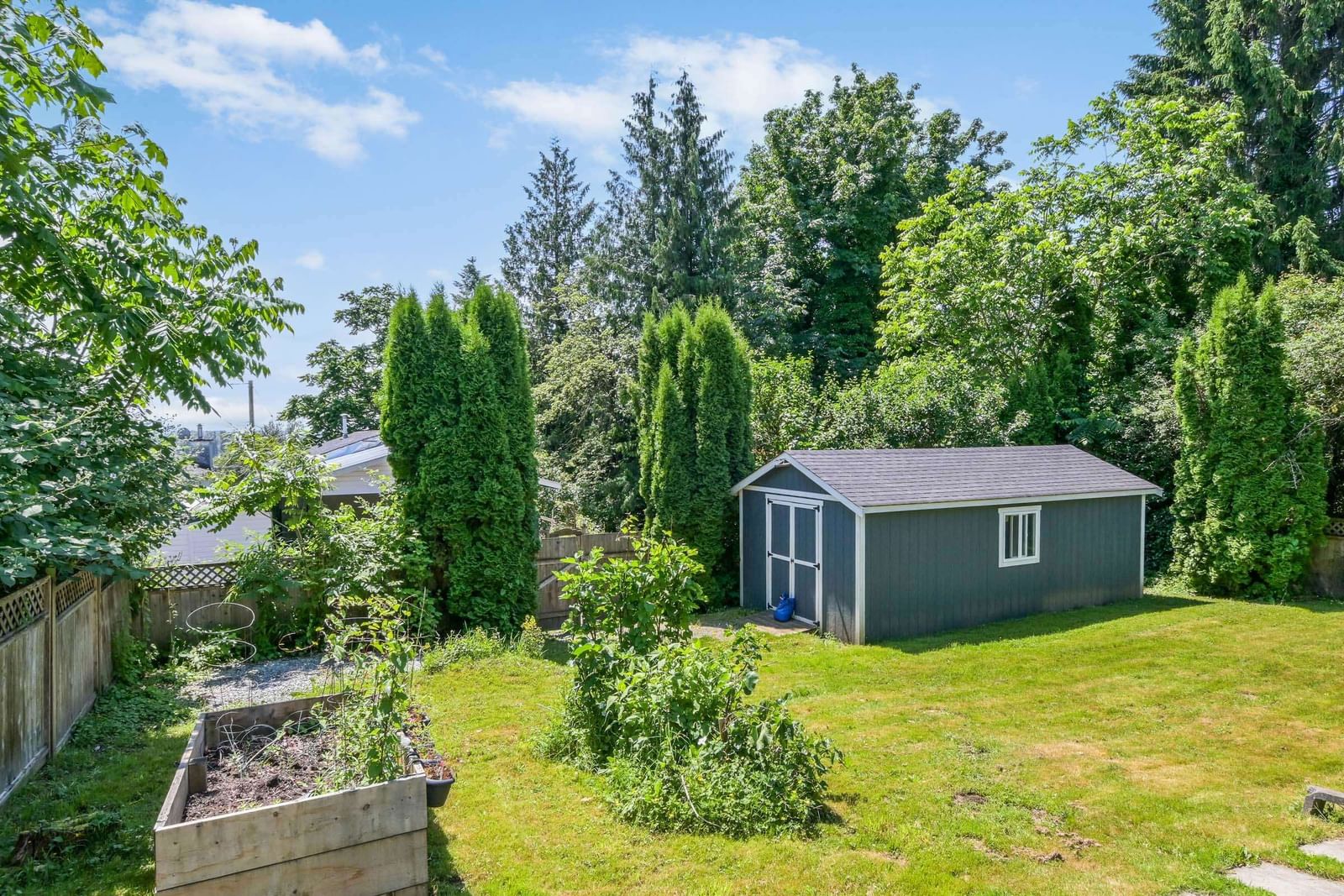 Listing Image 14