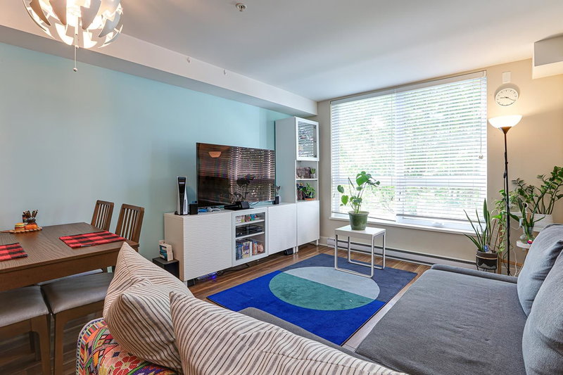 208 - 55 Eighth Avenue, New Westminster, V3L 0E8 | Image 3