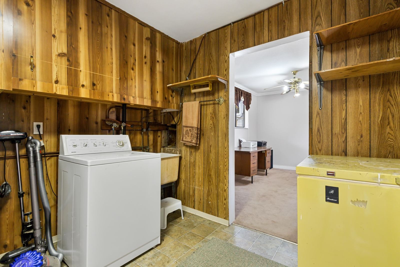 Listing Image 25