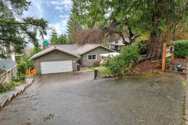 2512 Penshurst Court
