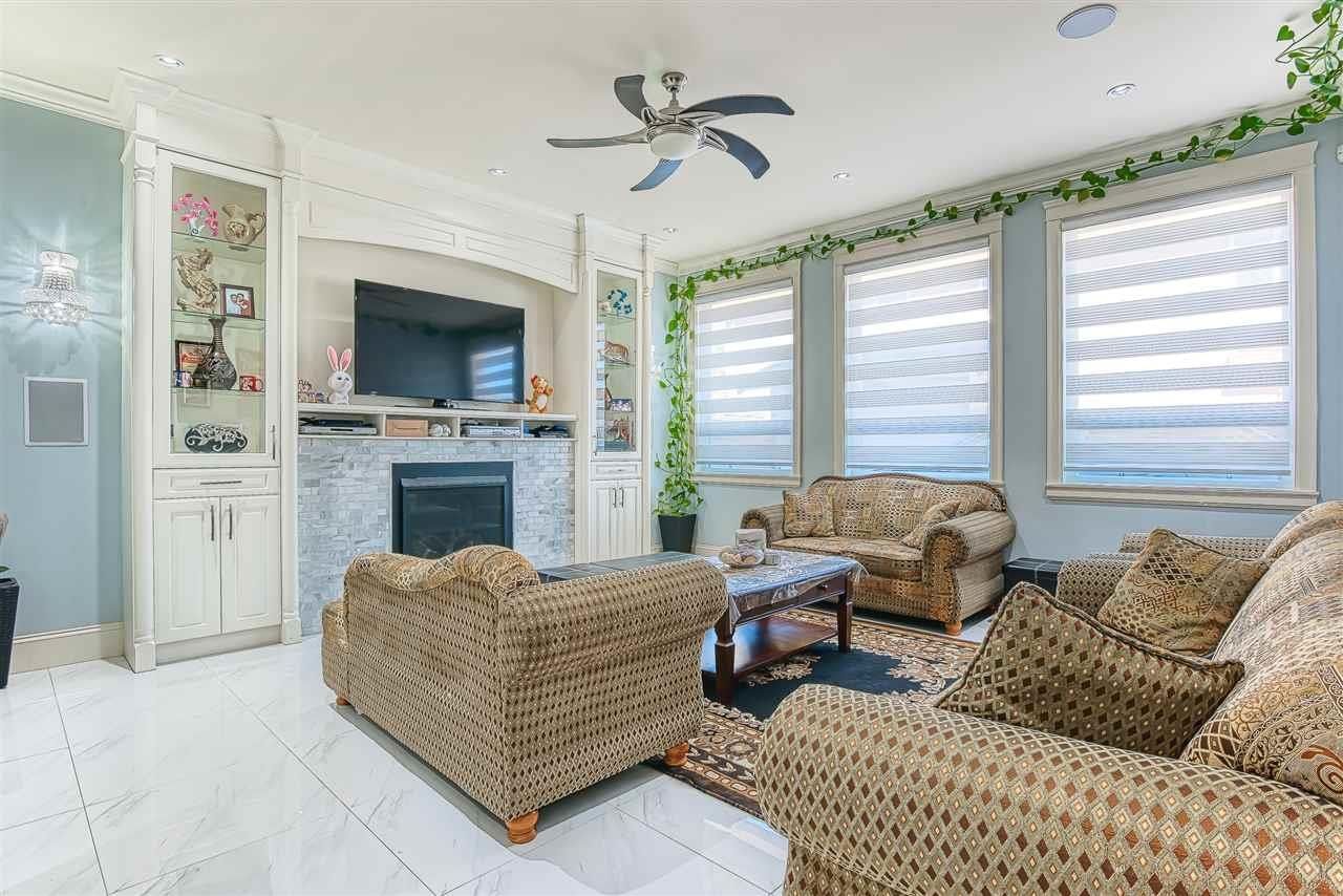 Listing Image 9