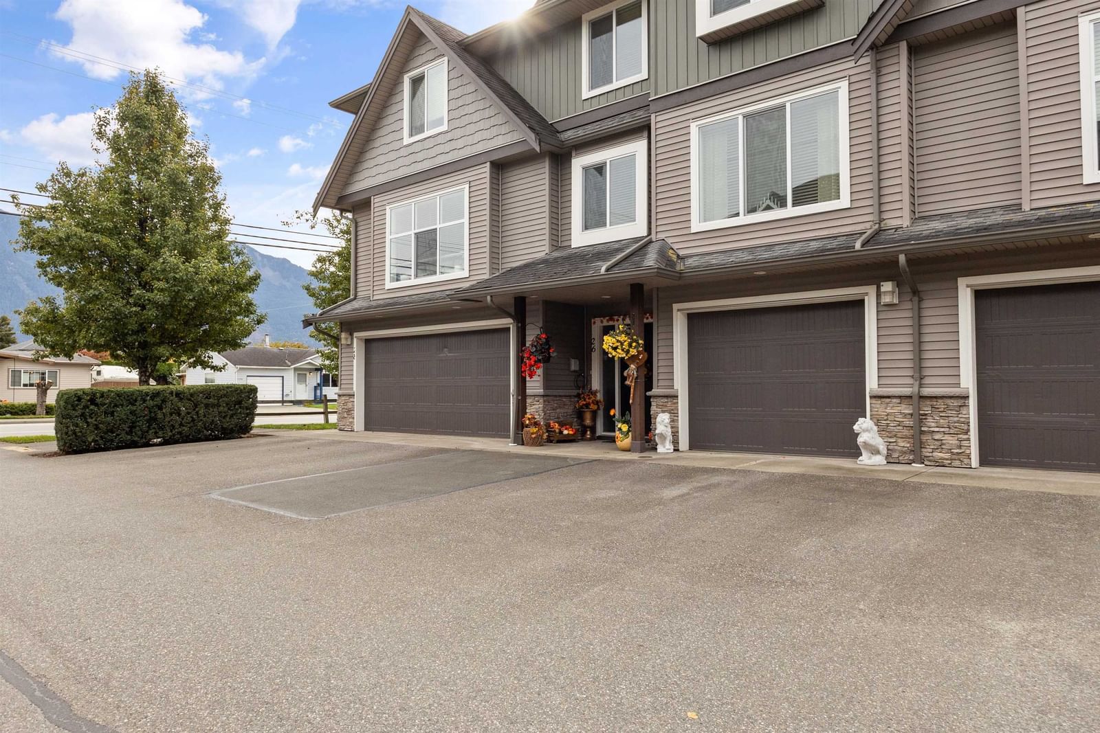 Listing Image 37