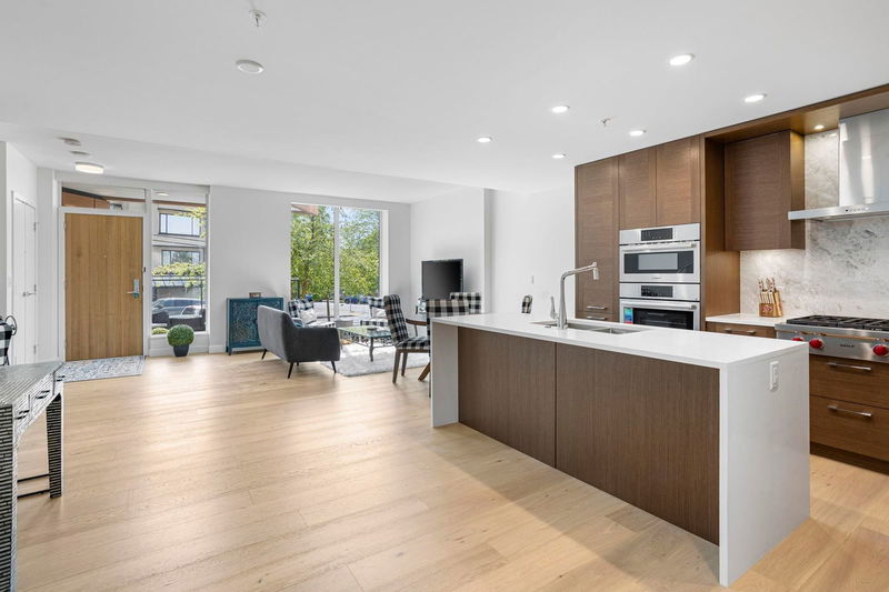 1439 George Street #TH3, White Rock, British Columbia