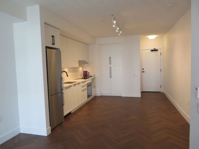 405 - 9228 Slopes Mews