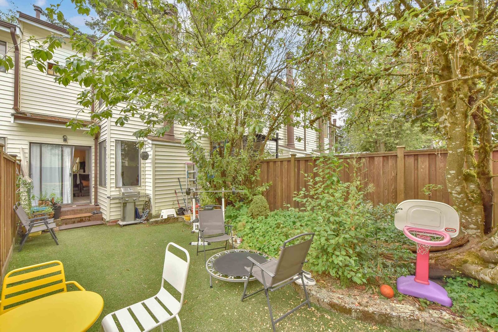 Listing Image 23