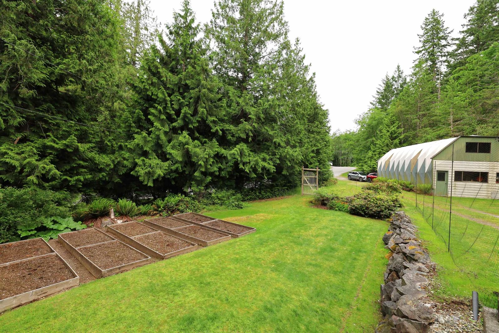 Listing Image 16
