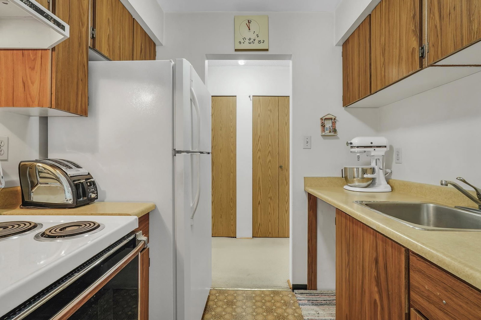 Listing Image 18