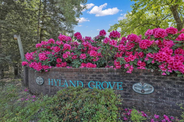 411 - 13900 Hyland Road