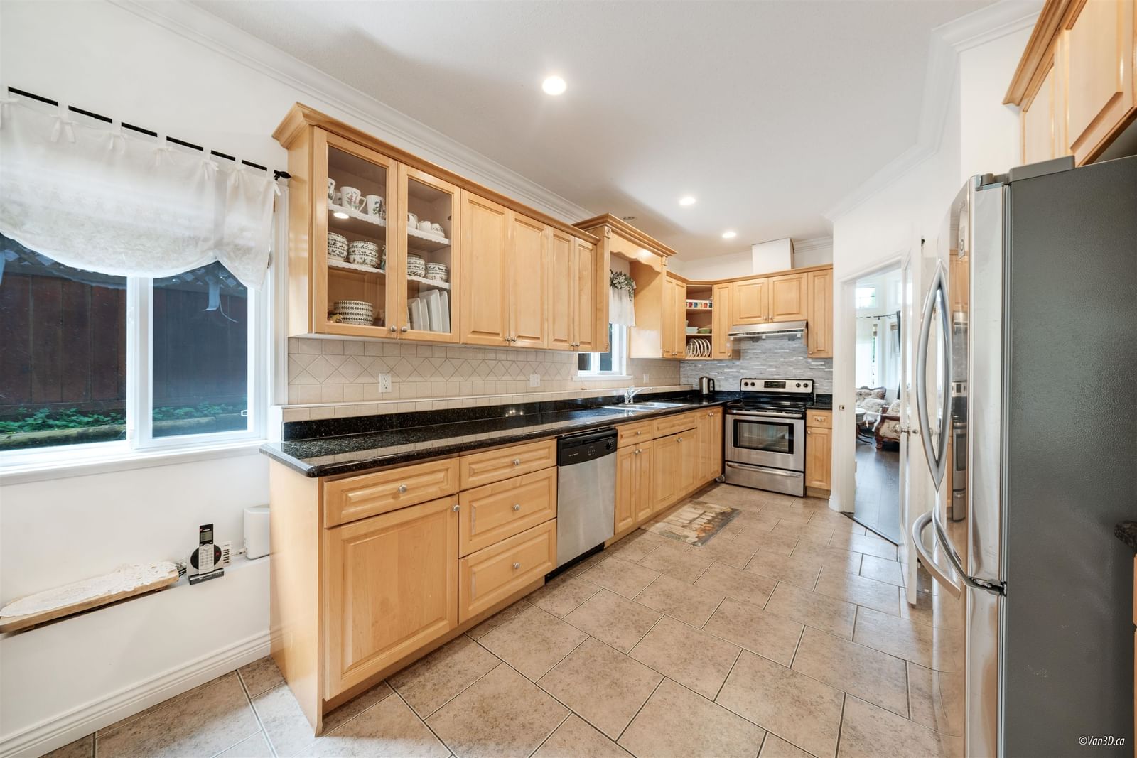 Listing Image 10