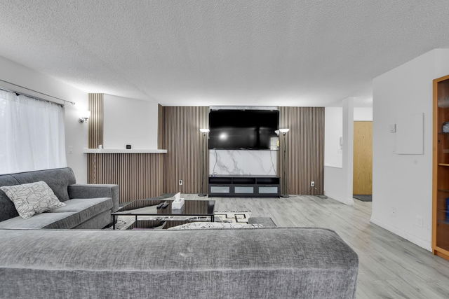 203 - 7064 133b Street
