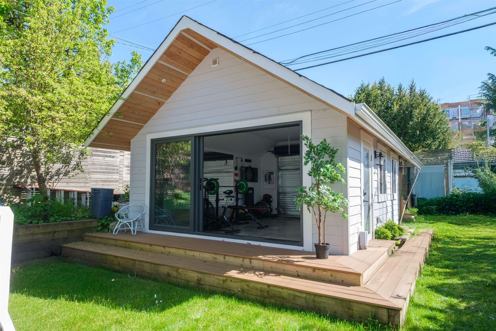 Listing Image 15