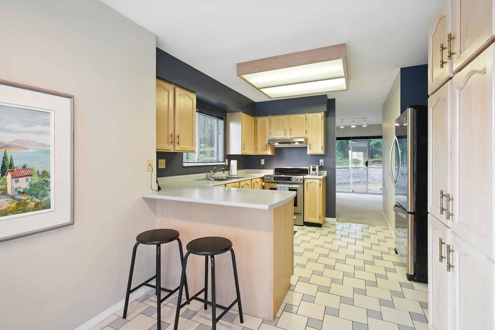 Listing Image 9