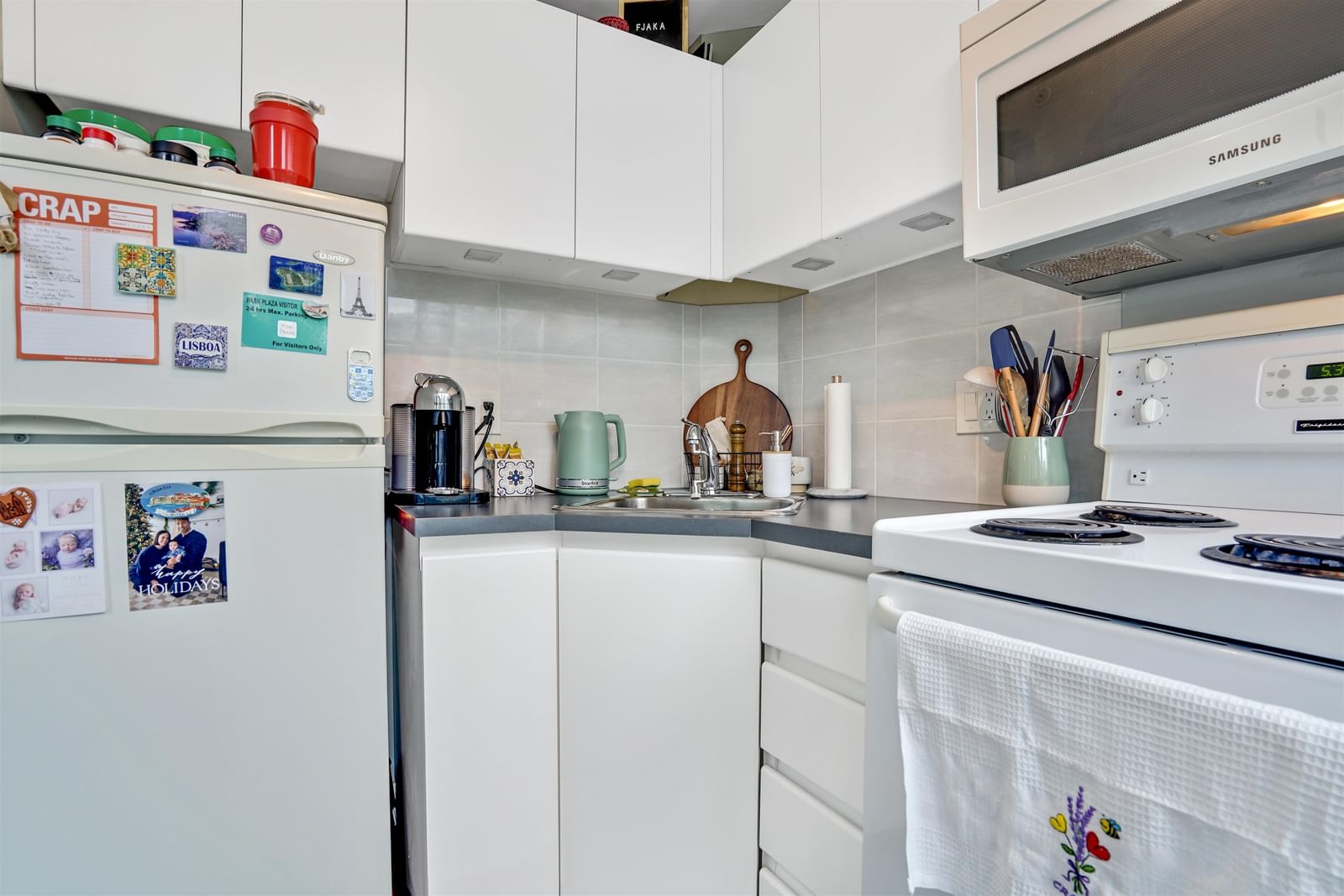 Listing Image 14