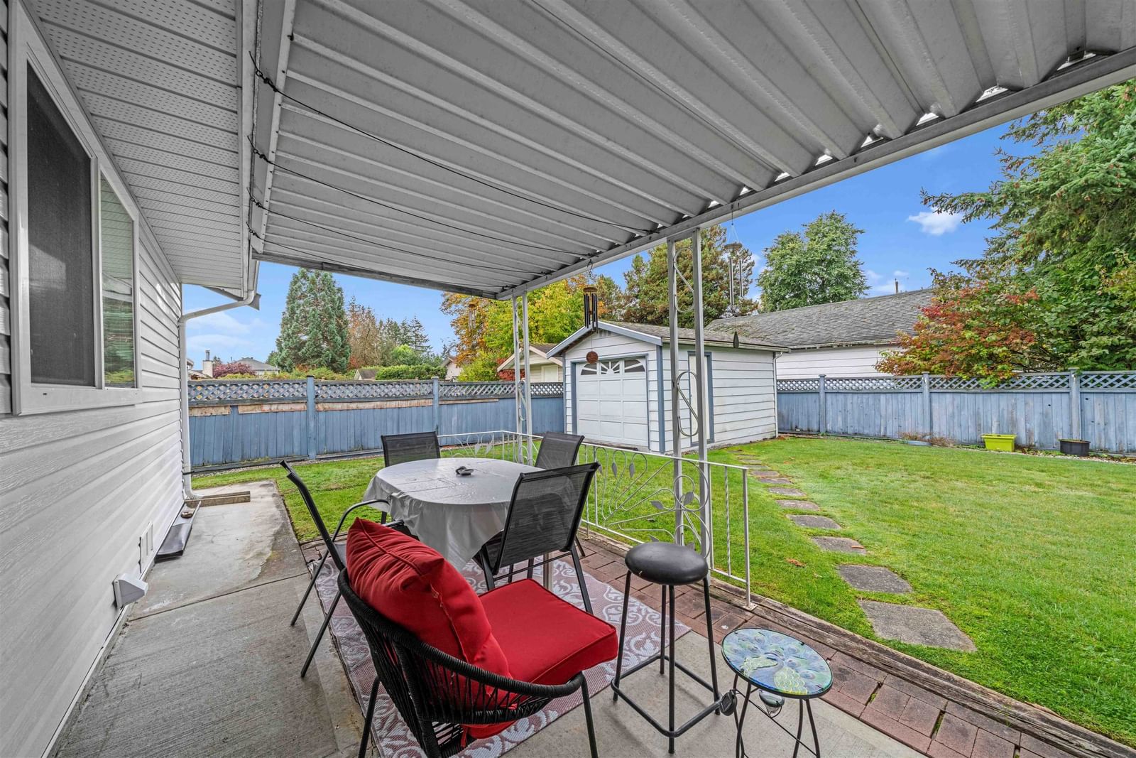 Listing Image 19