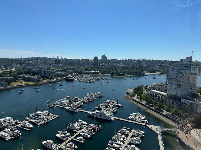 2602 - 1077 Marinaside Crescent
