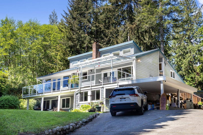 914 Gower Point Road, Gibsons, British Columbia