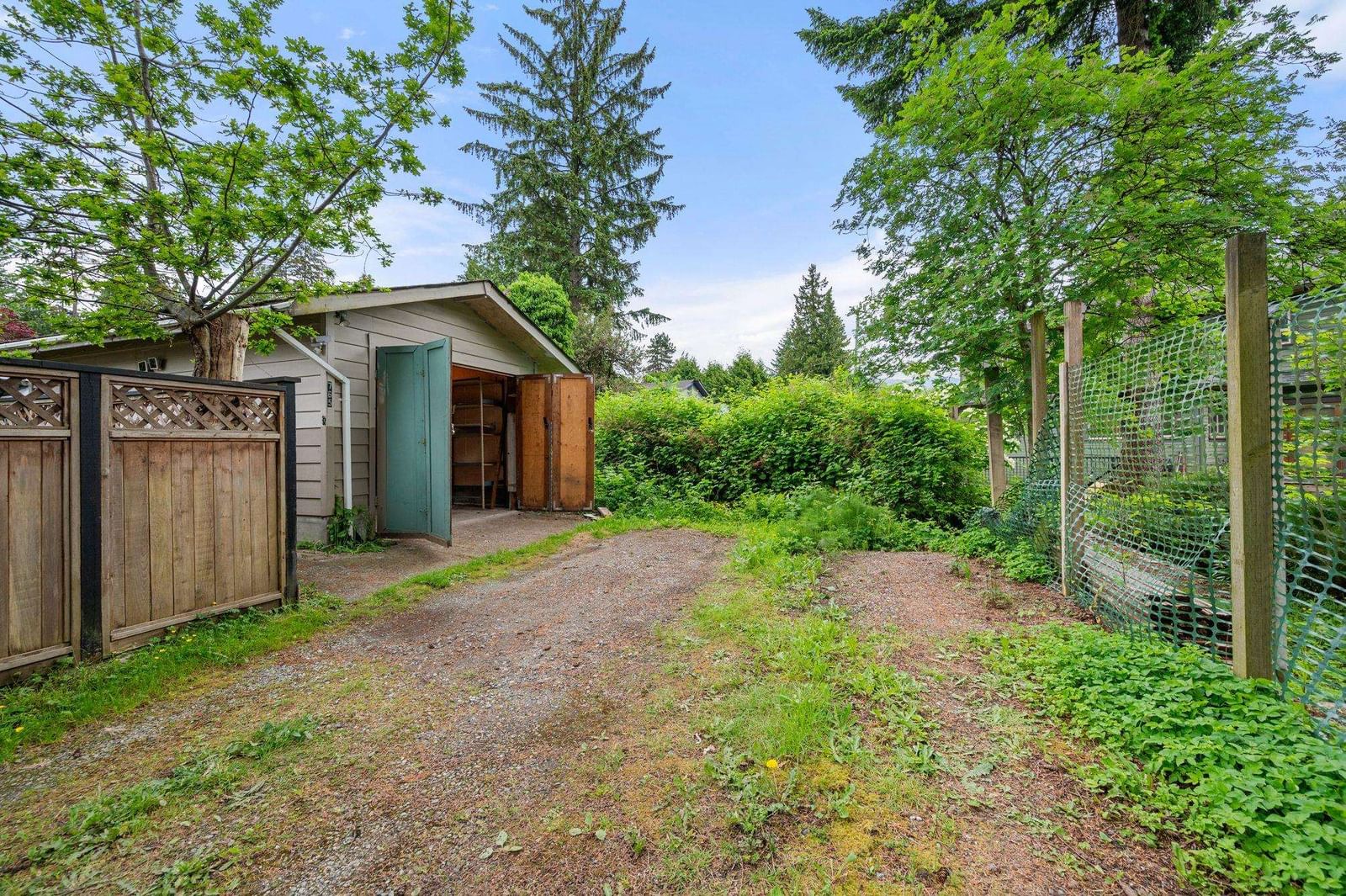 Listing Image 25