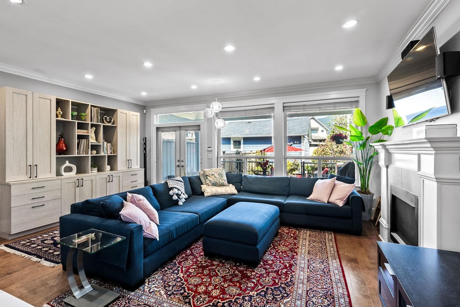 Listing Image 9