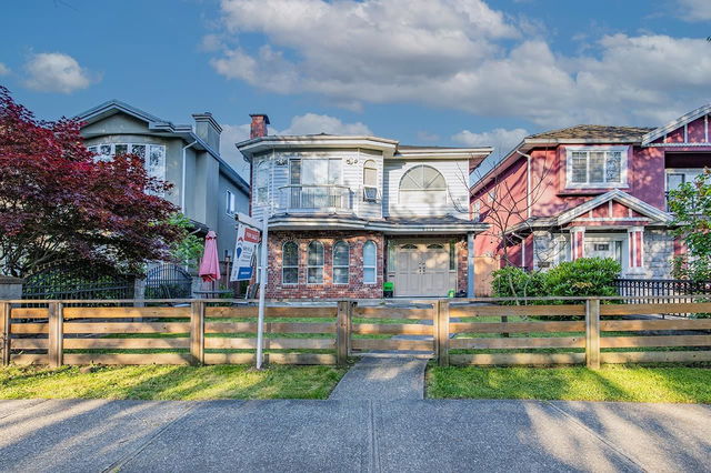 6372 Elgin Street