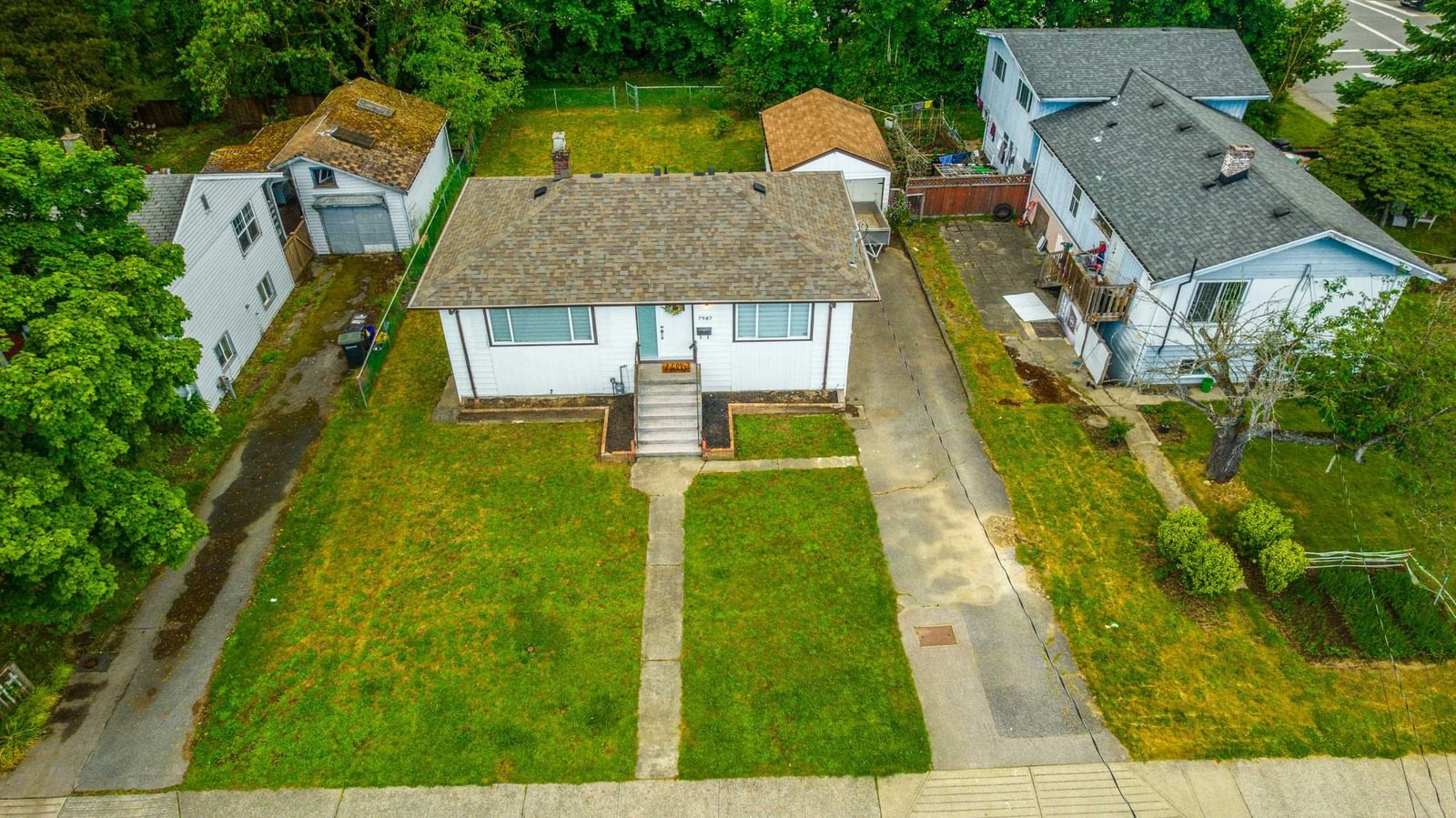 Listing Image 23