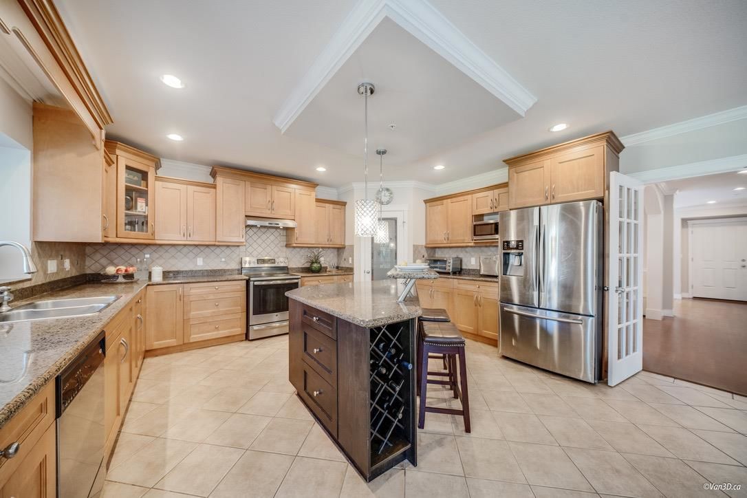 Listing Image 9