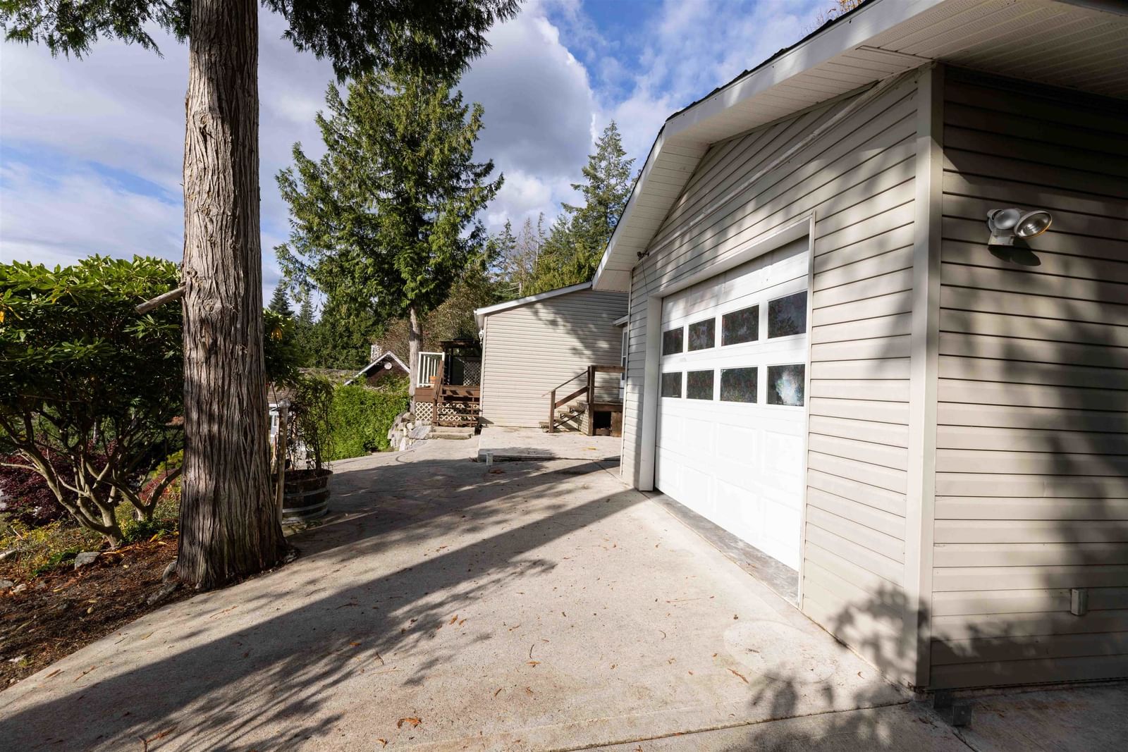 Listing Image 33