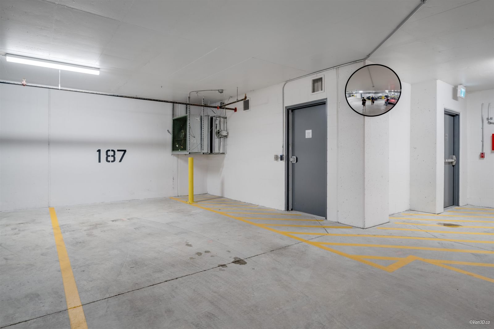 Listing Image 25