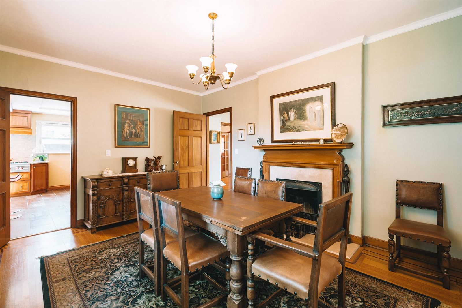 Listing Image 13