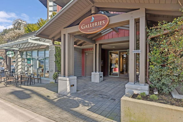209 - 6688 Royal Avenue