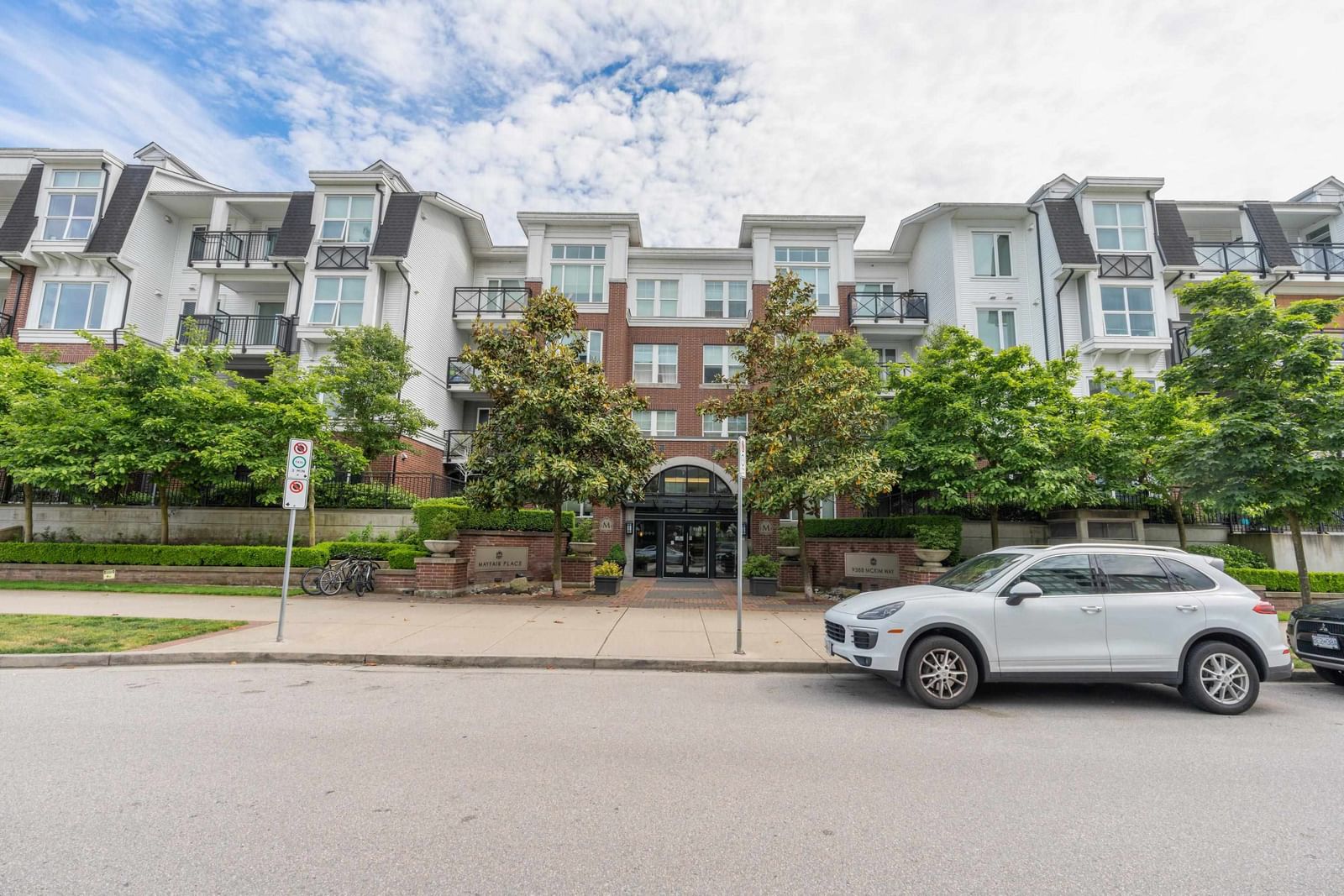 Listing Image 18