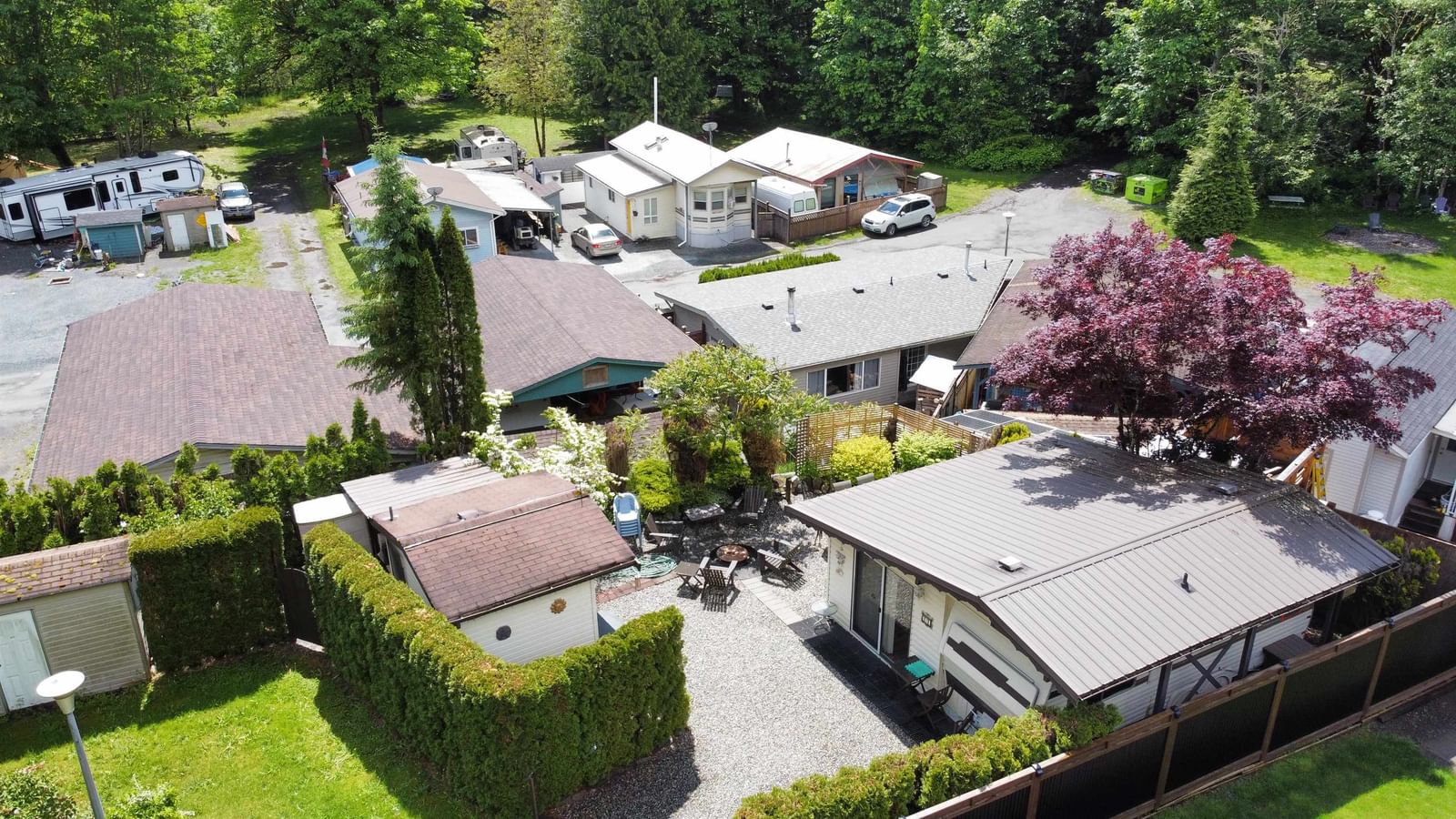 Listing Image 19