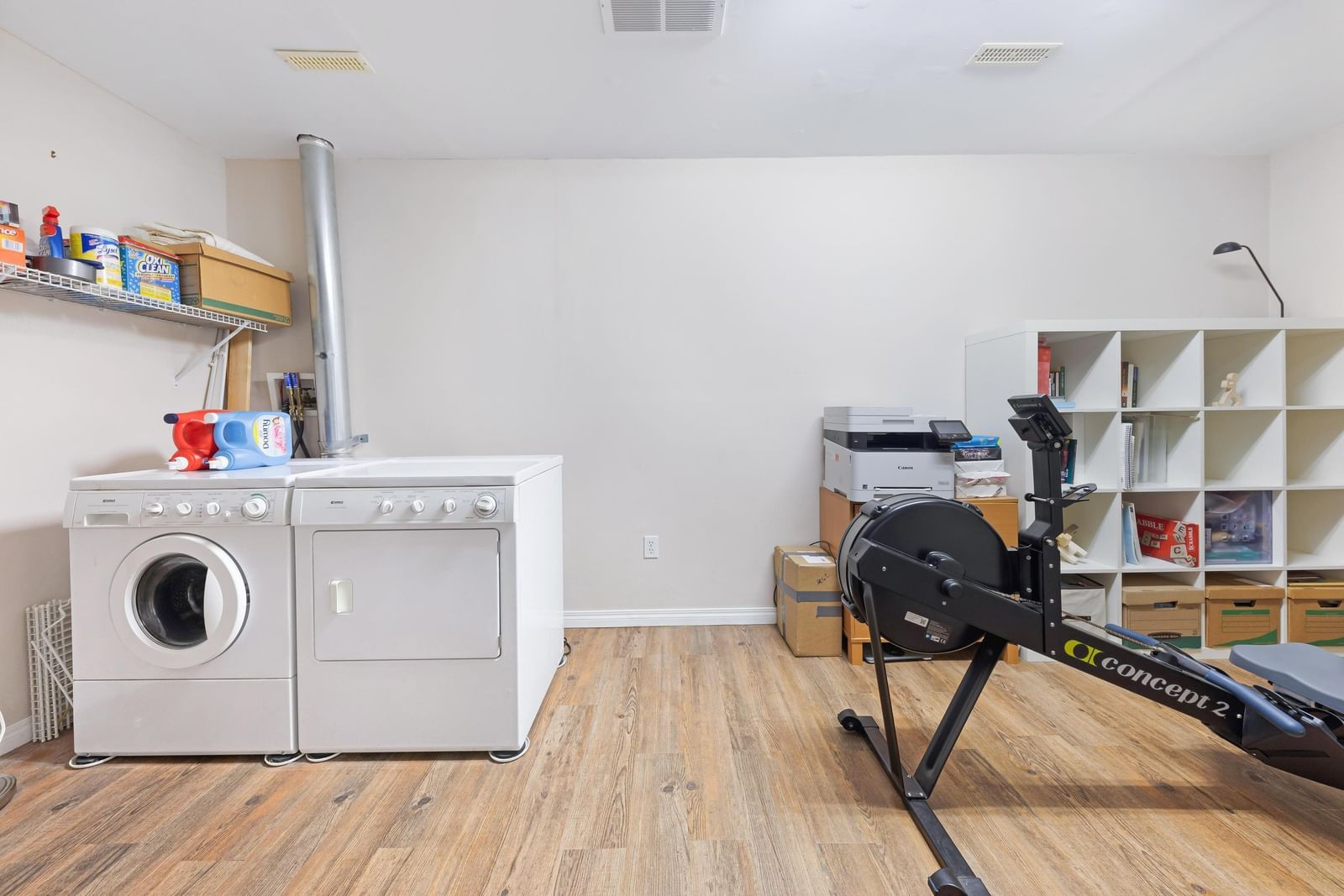 Listing Image 12