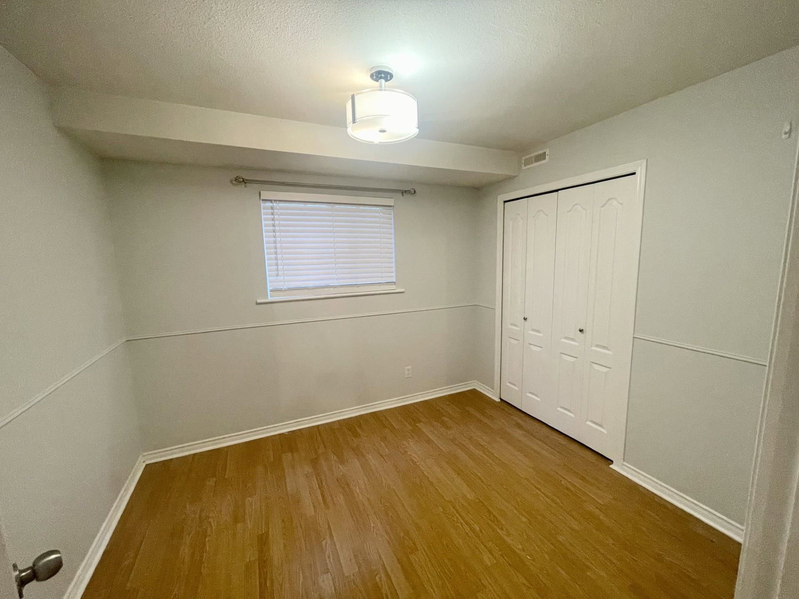 Listing Image 36