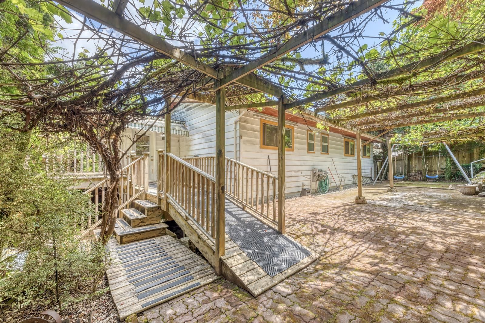 Listing Image 32
