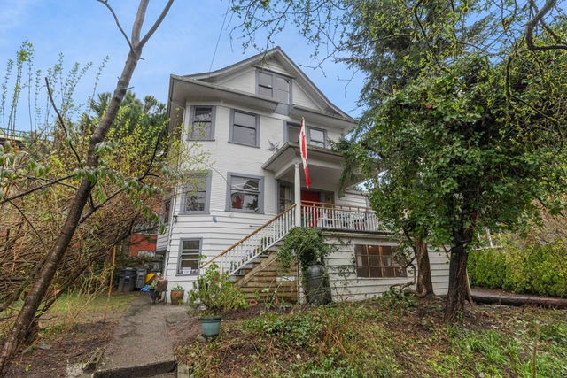 520 Salsbury Drive