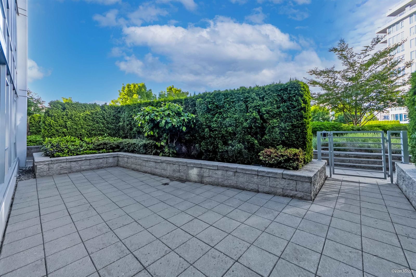 Listing Image 18