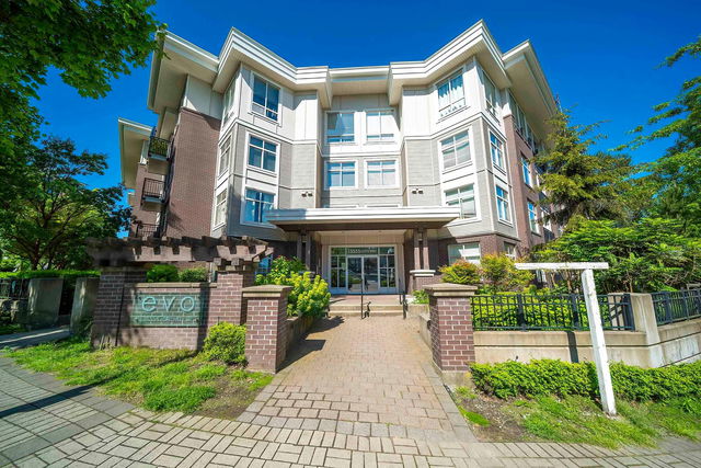 402 - 13555 Gateway Drive
