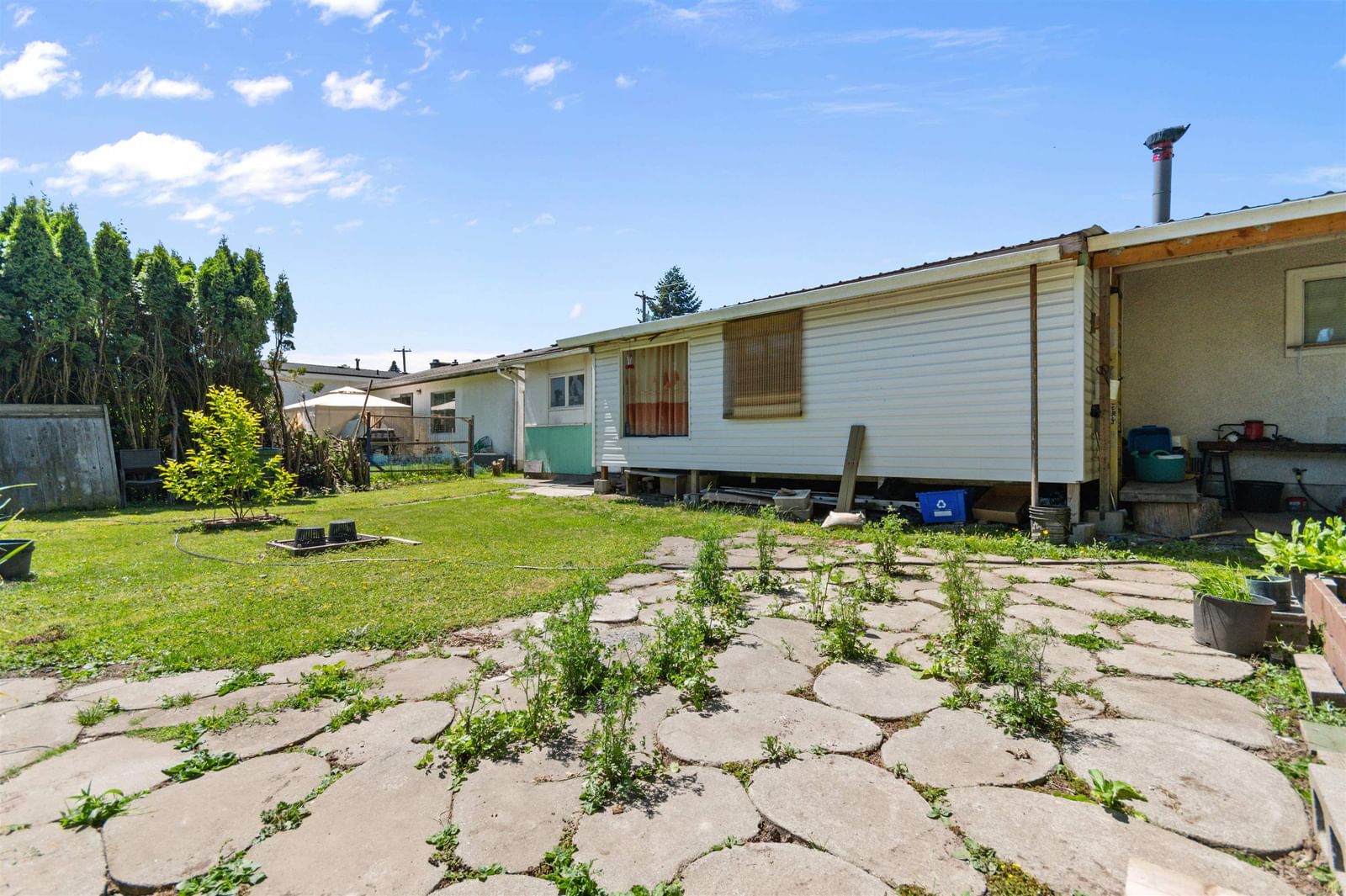 Listing Image 22