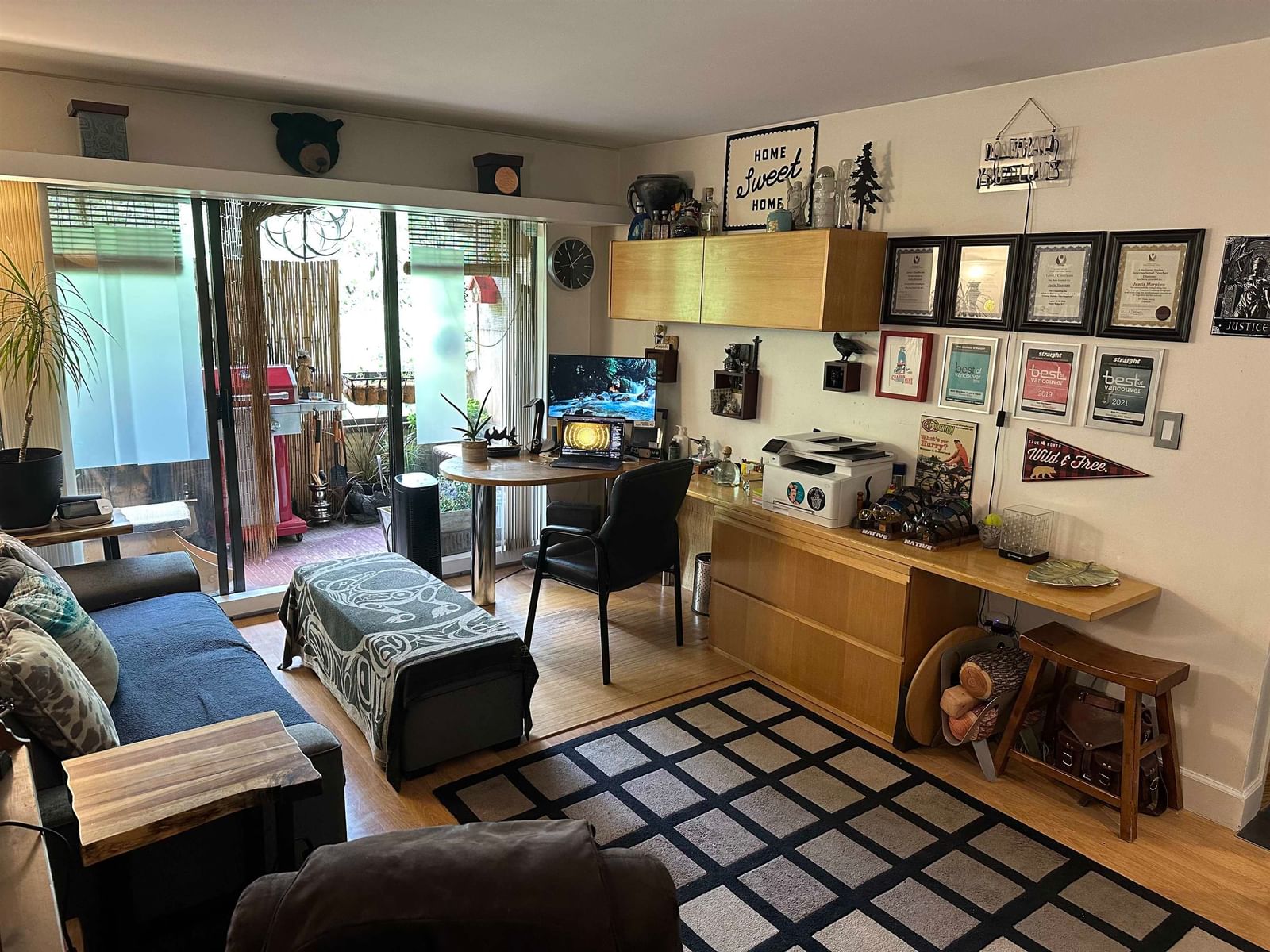Listing Image 15