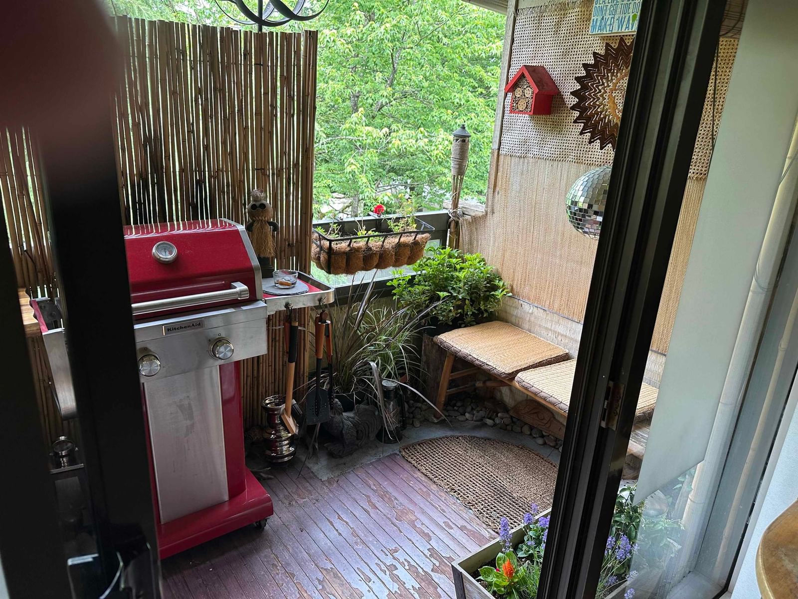 Listing Image 19