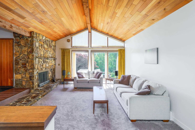 27573 Sayers Crescent, Maple Ridge, V2W 1N3 | Image 2