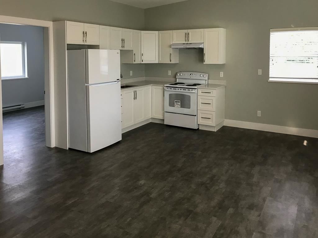 Listing Image 36