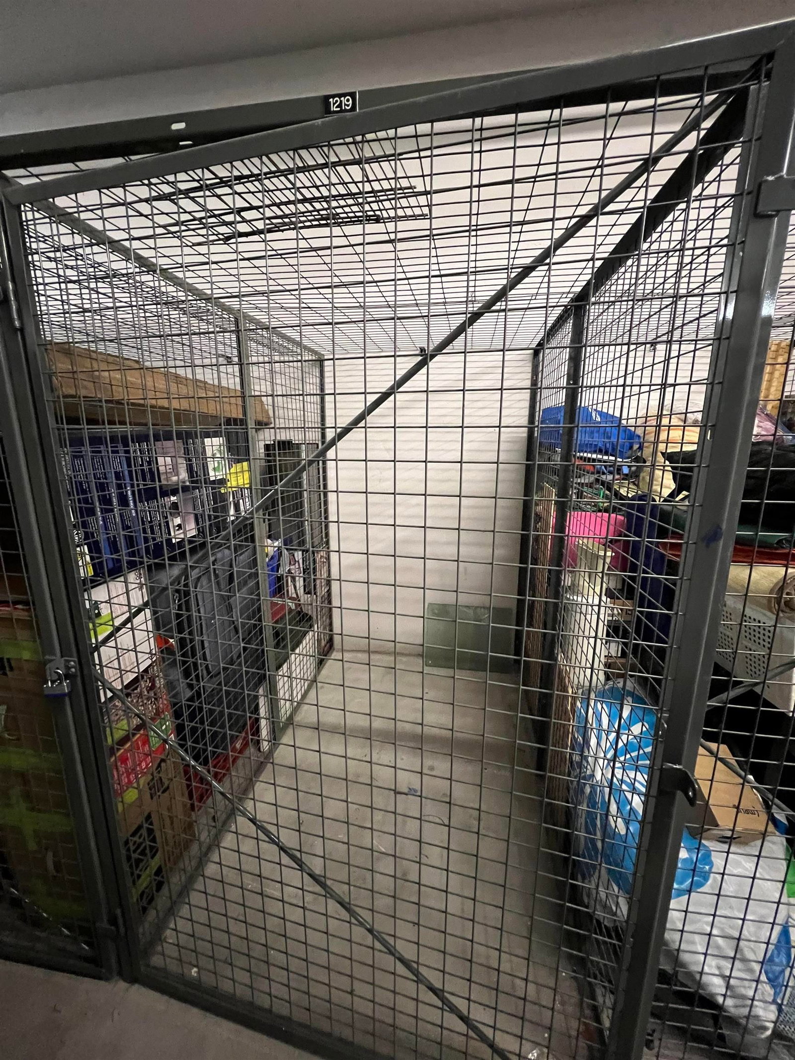 Listing Image 17