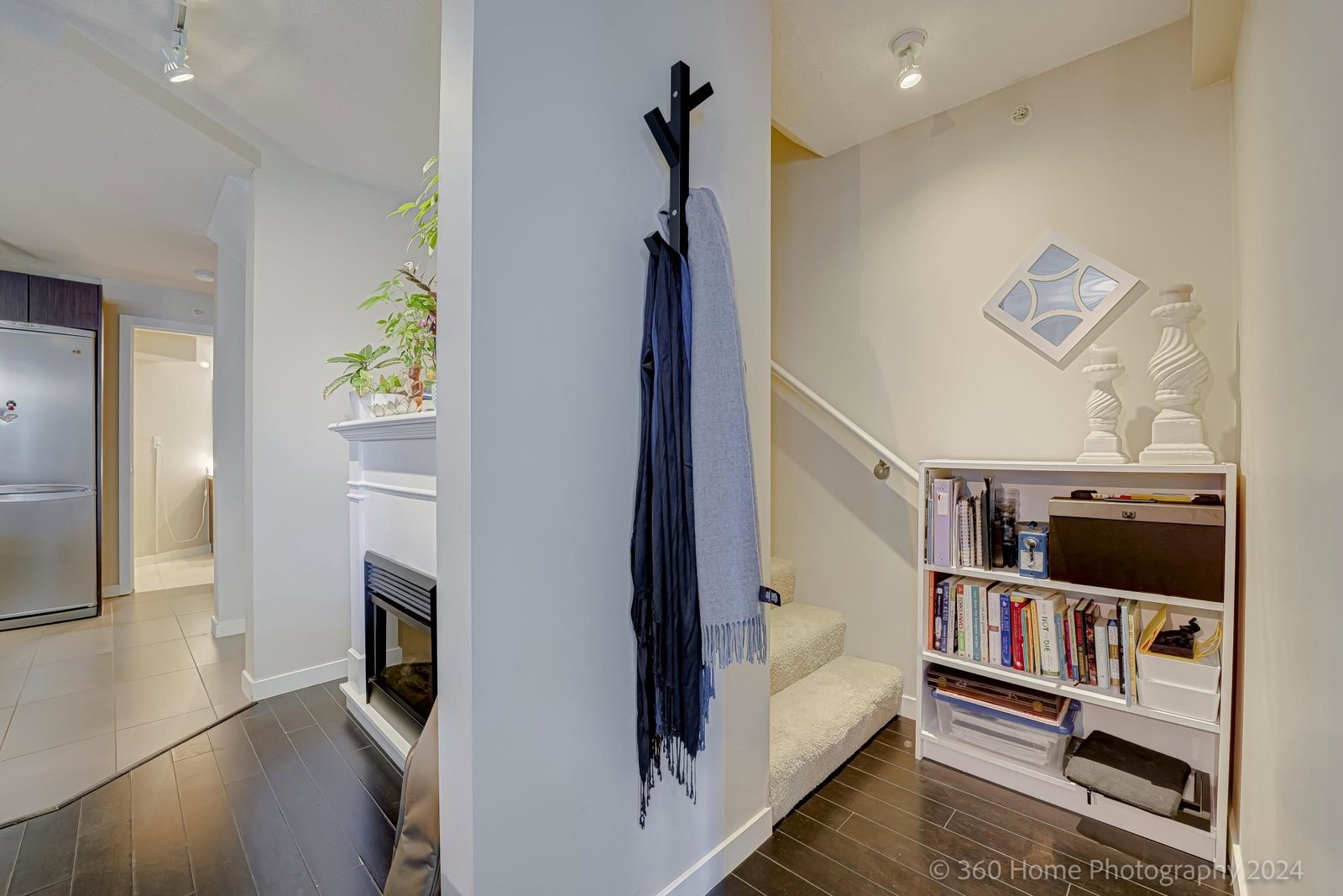 Listing Image 16
