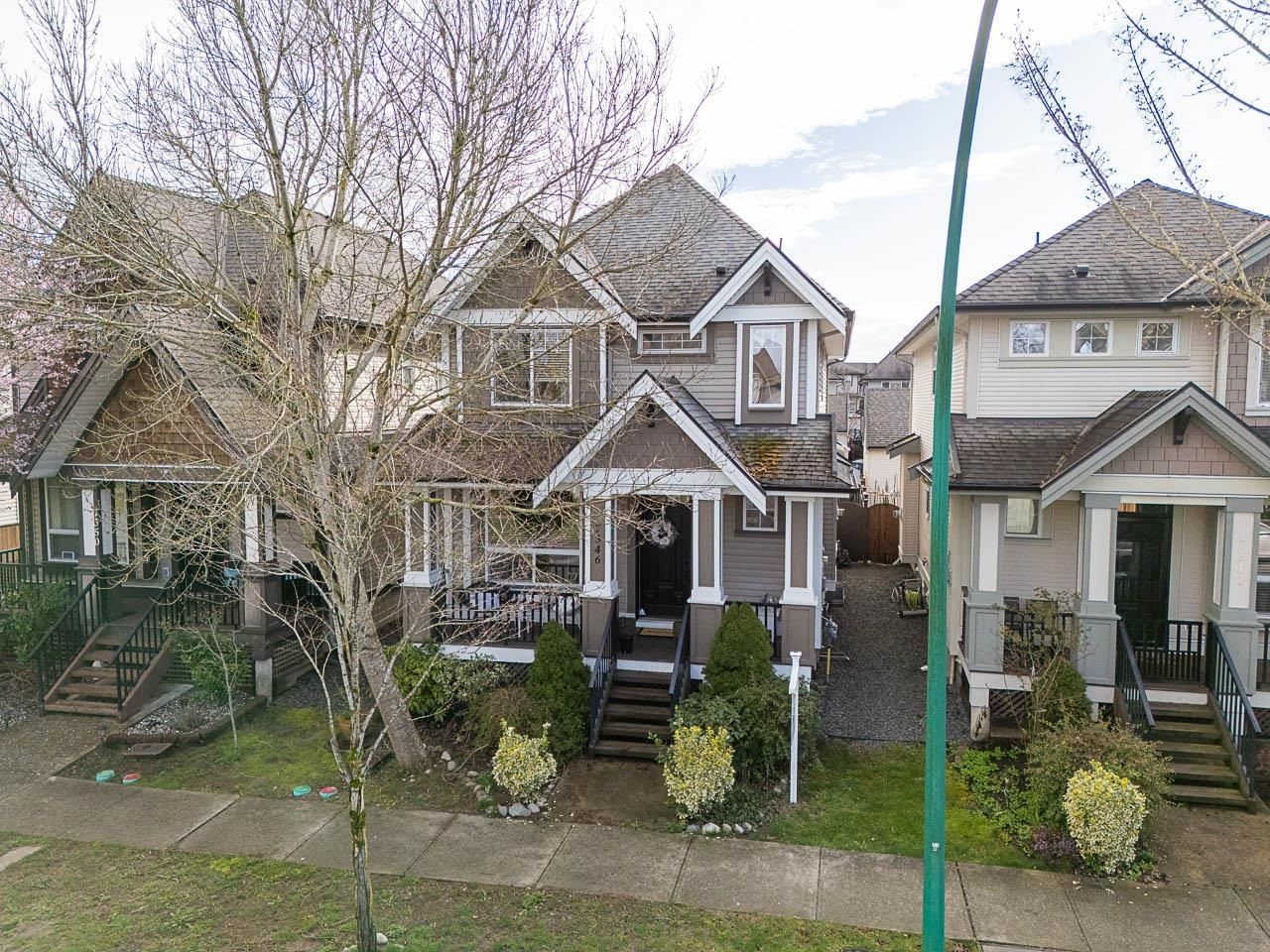 Listing Image 1
