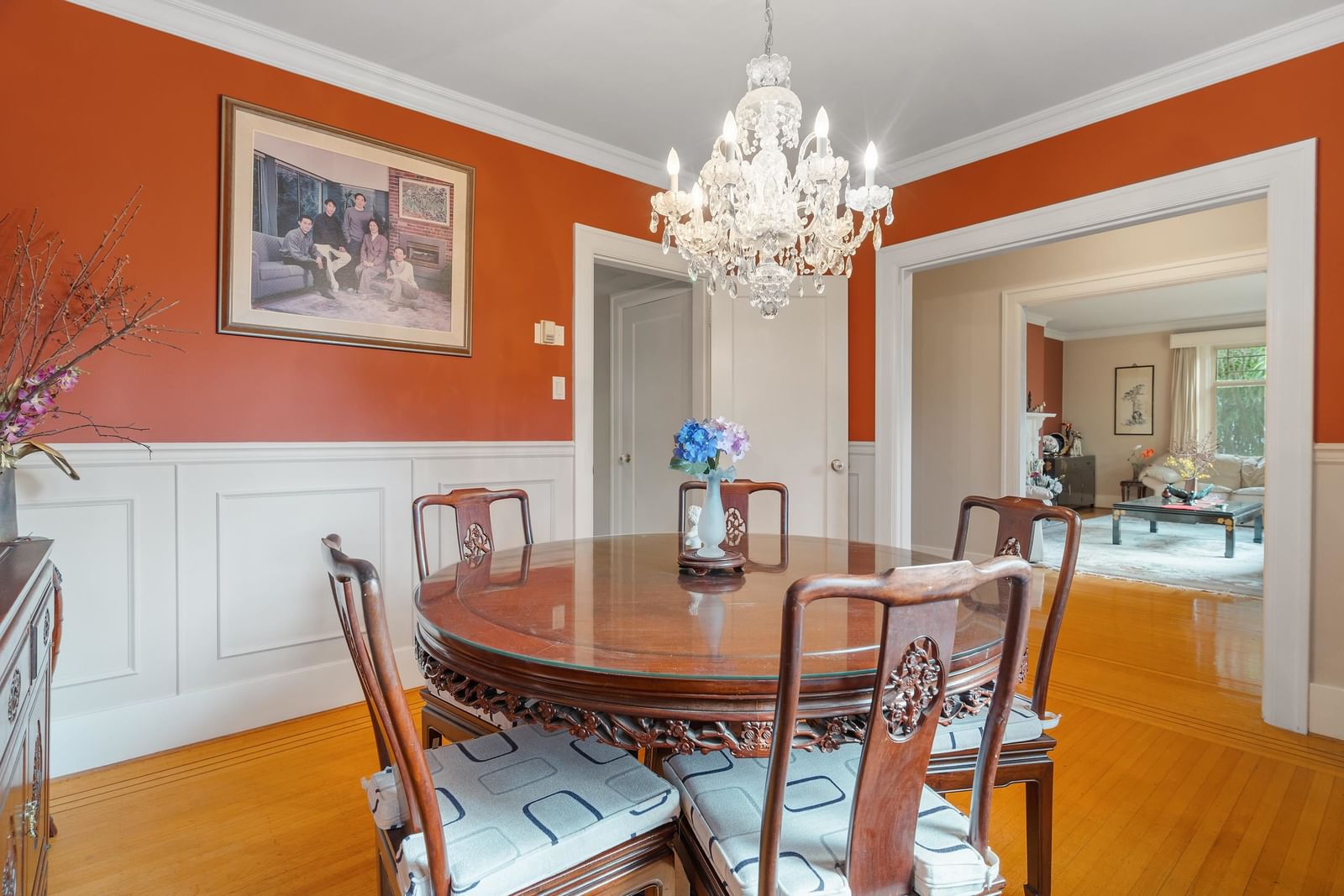 Listing Image 11