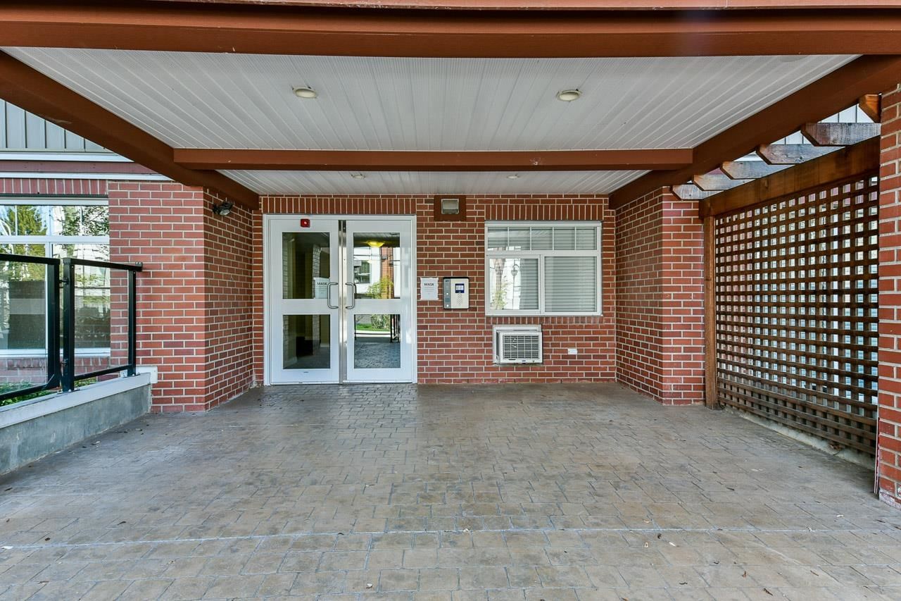 Listing Image 26
