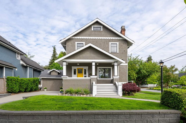 301 Fourth Avenue