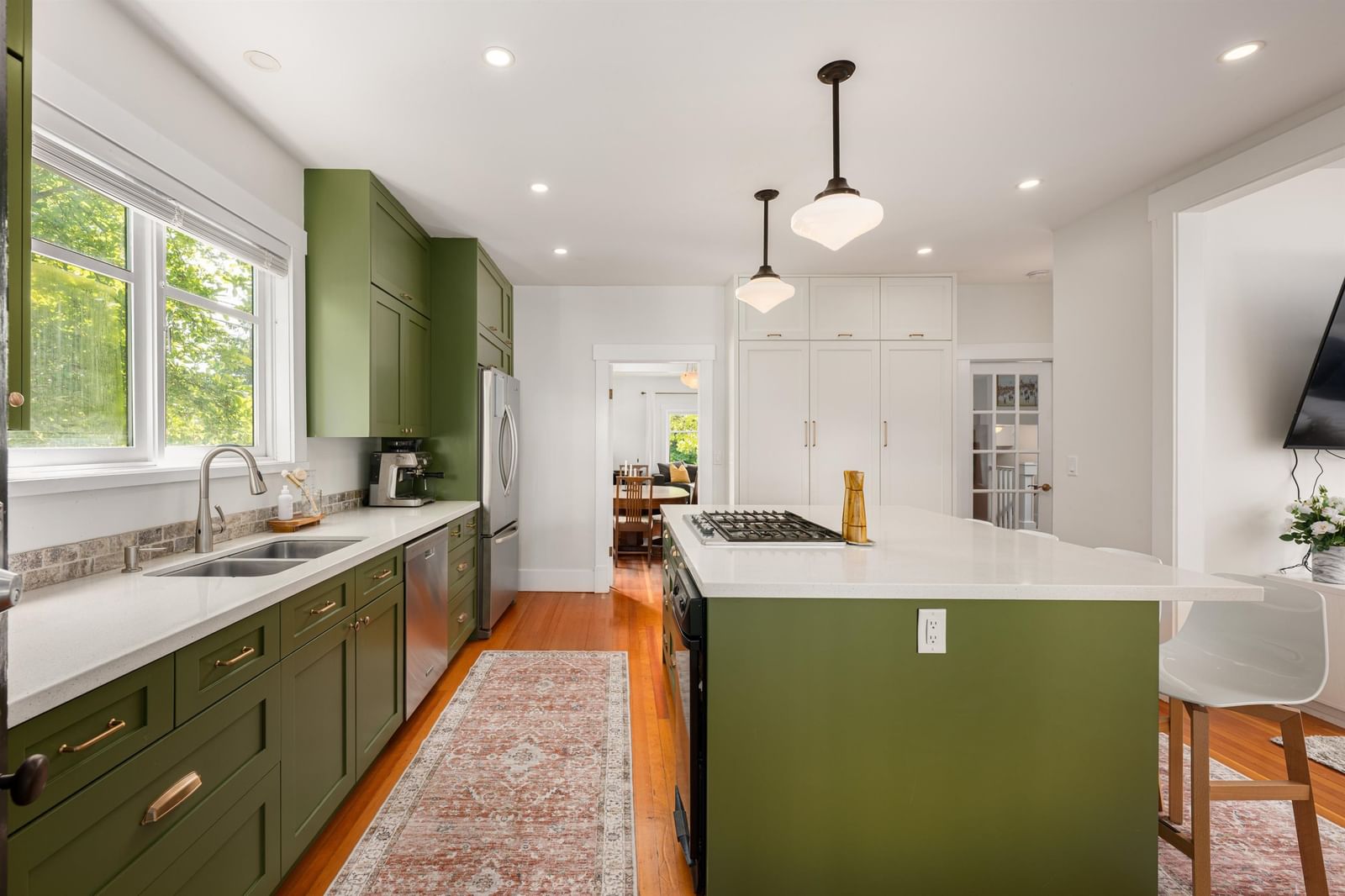 Listing Image 13